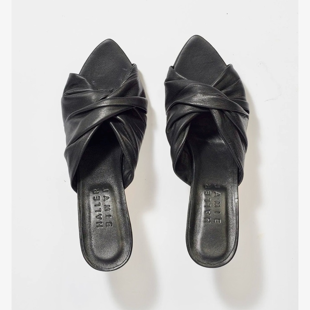 COPY - The Knot Heel